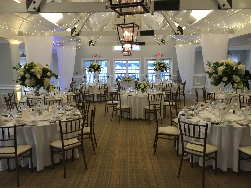 Banquets The Cove Restaurant & Marina