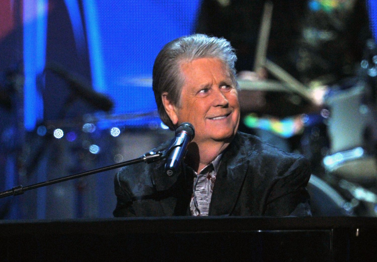 They Say It's Your Birthday Brian Wilson Cover Me(021)