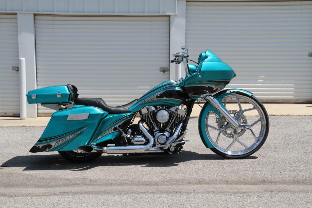 Covington's Teal Custom Bagger