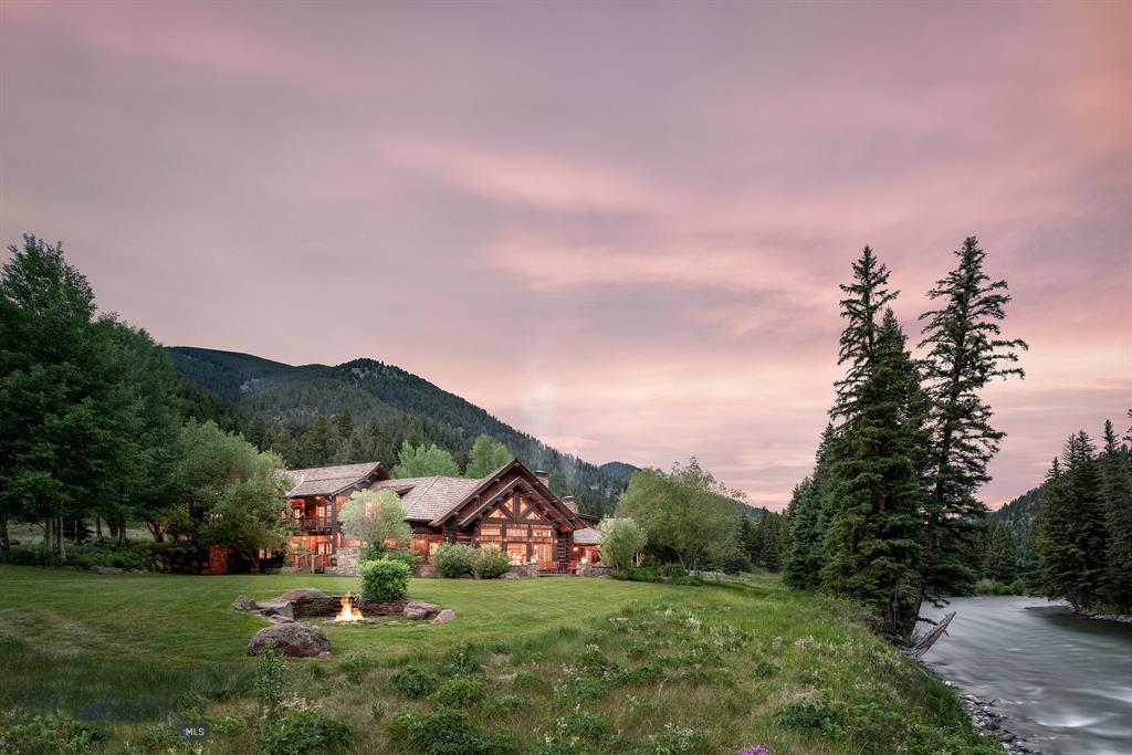 Hot Property Gallatin River Log Home Cowboys and Indians Magazine