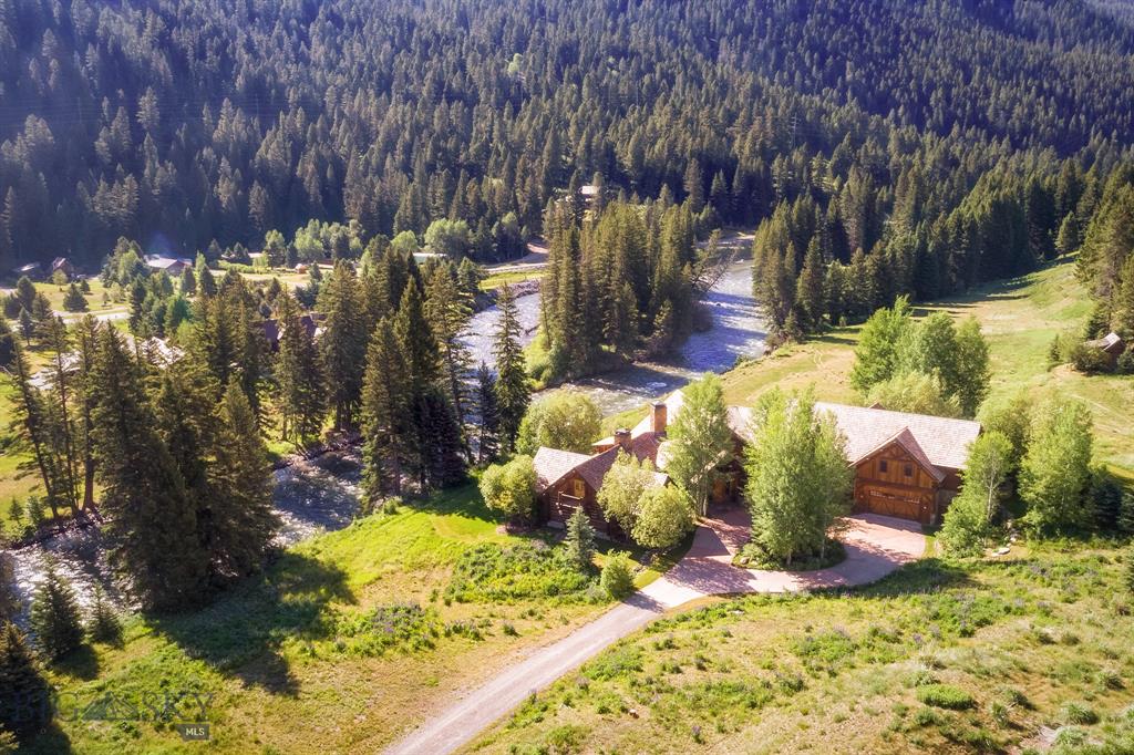 Hot Property Gallatin River Log Home Cowboys and Indians Magazine