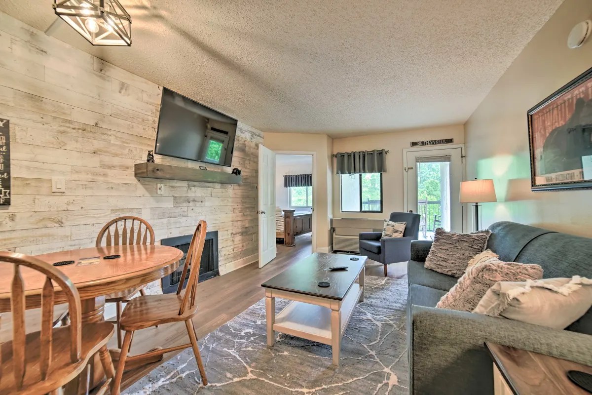 Cozy Cabin Condos Cozy Cabin Condos