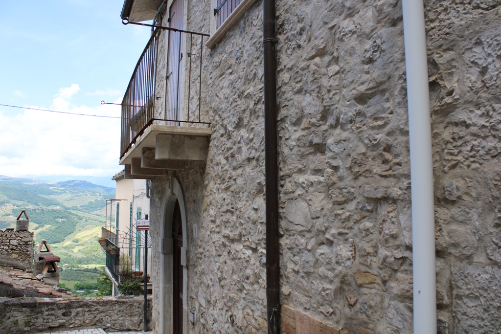 Property for sale in Bomba Chieti Province, Abruzzo
