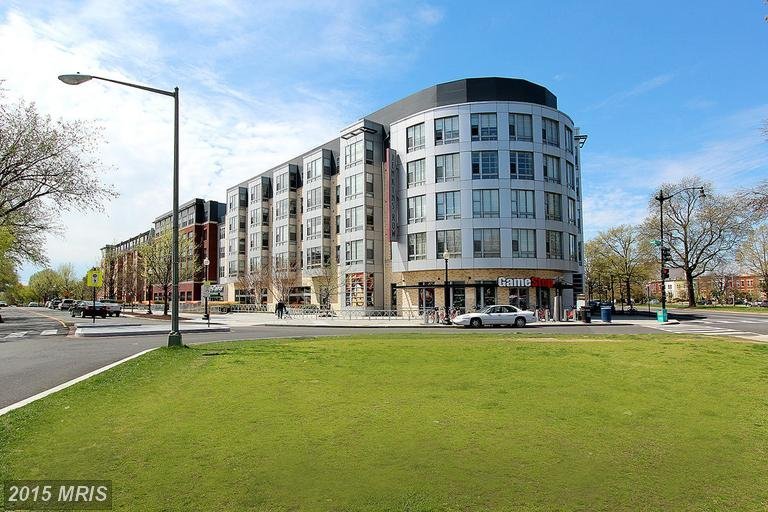 Jenkins Row 1391 Pennsylvania Ave SE Washington DC 20003 Capitol