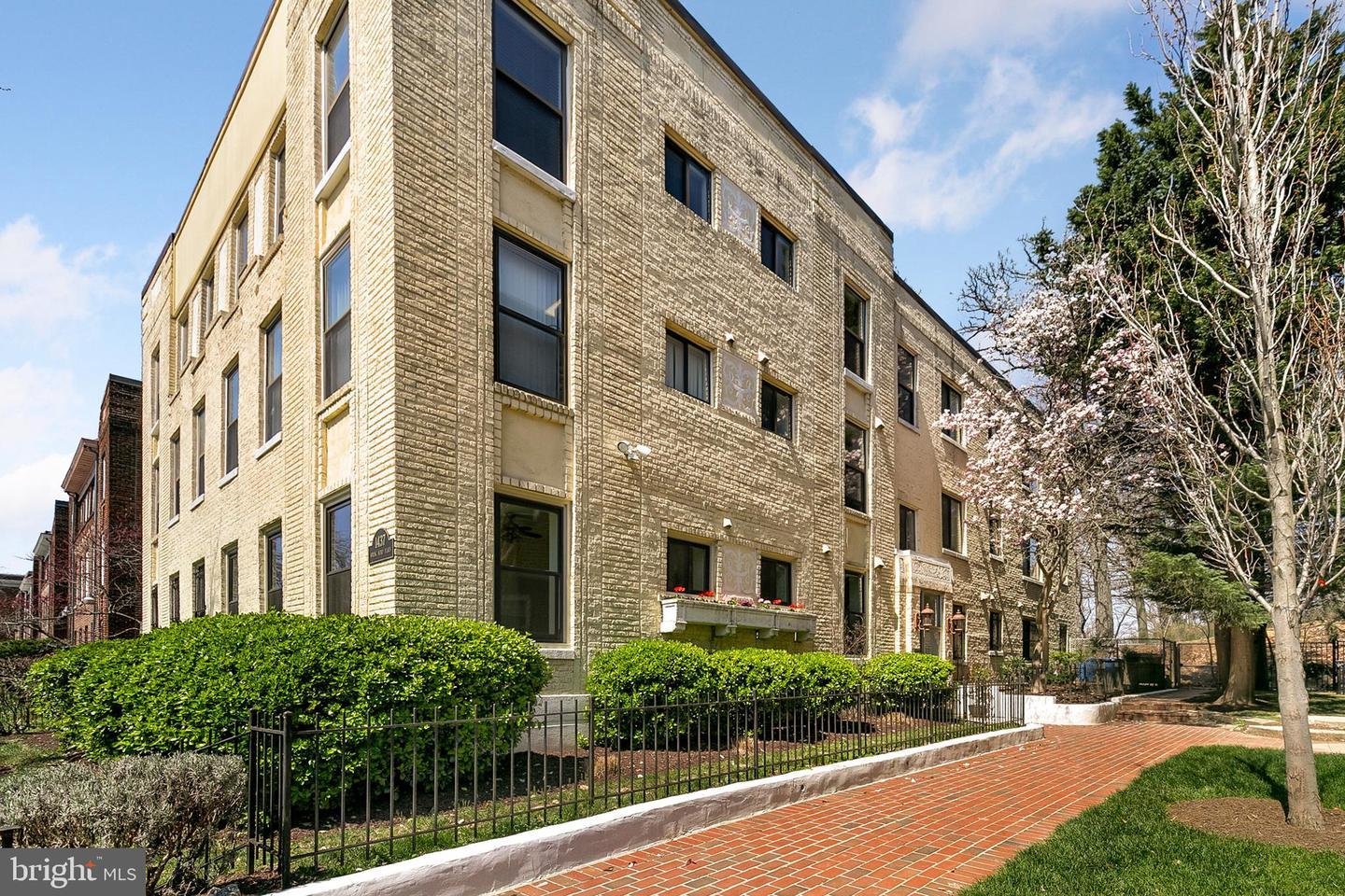 Spring Road Flats 1437 Spring Road NW Washington DC 20010 Columbia