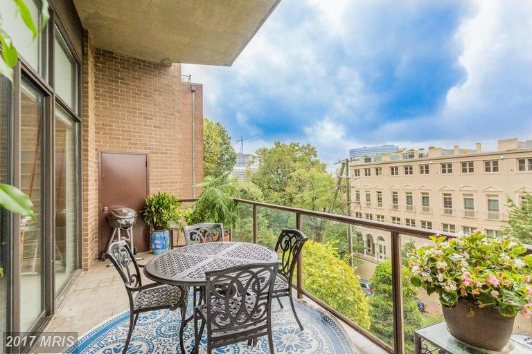 The Weslie 1401 Oak Street N Arlington VA 22209 Rosslyn Condos For Sale