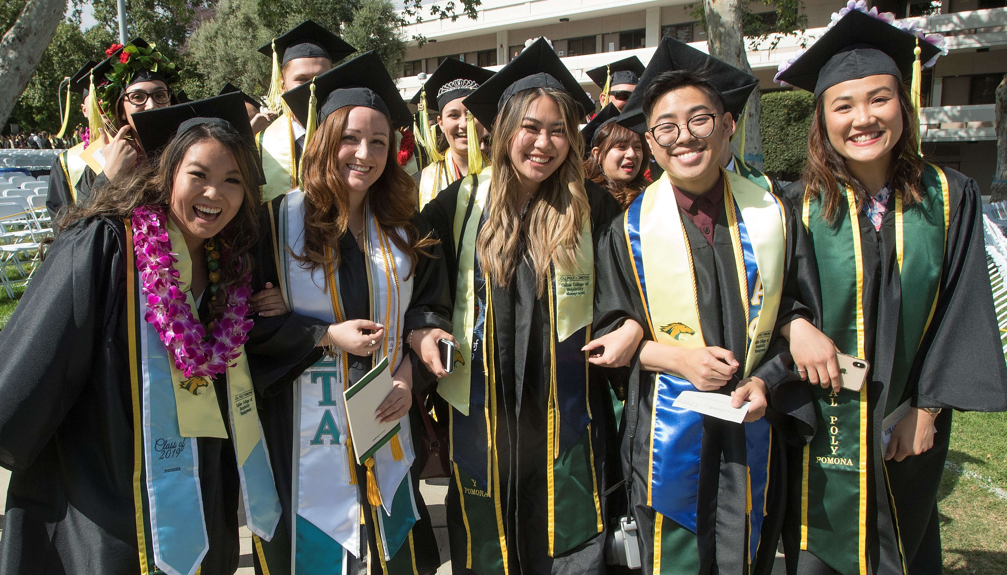 12 KEYS TO THE SUCCESS OF AN ALUMNI ASSOCIATION OMAEC