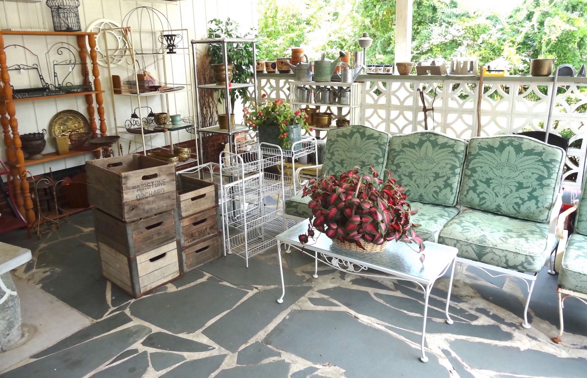 Crabtree and Company Estate & Moving Sales