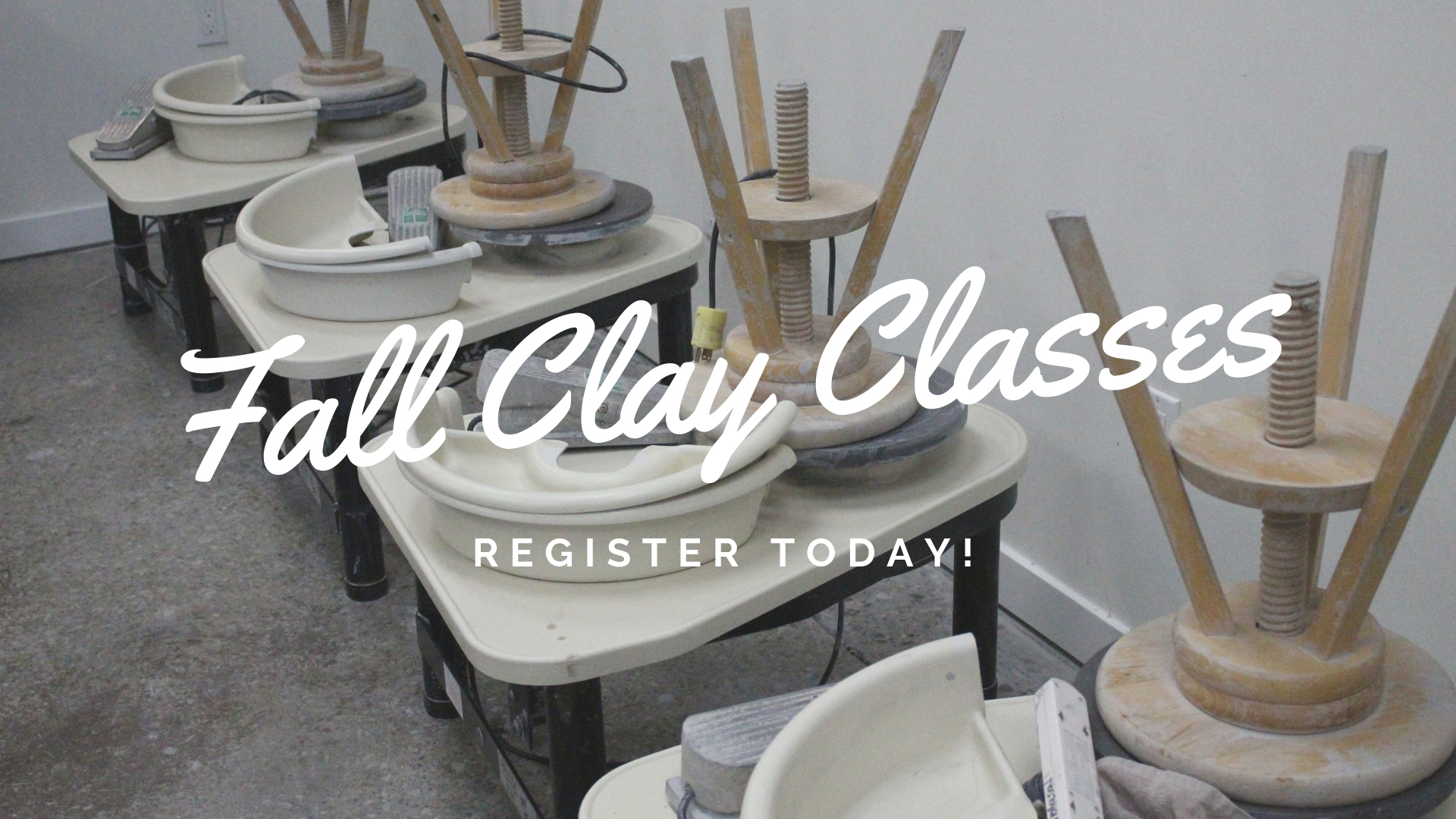 Crack Pot Studio Pottery studio located in beautiful Downtown Oakville.