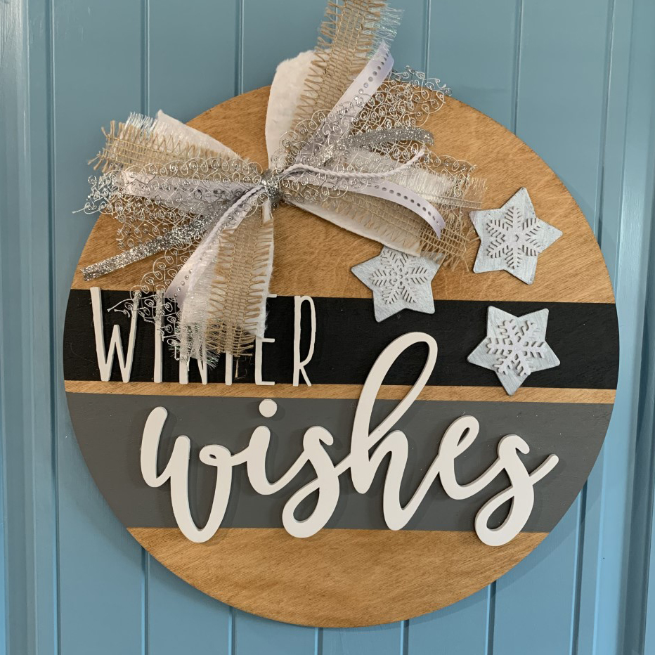 DIY Christmas Door Hanger Ideas