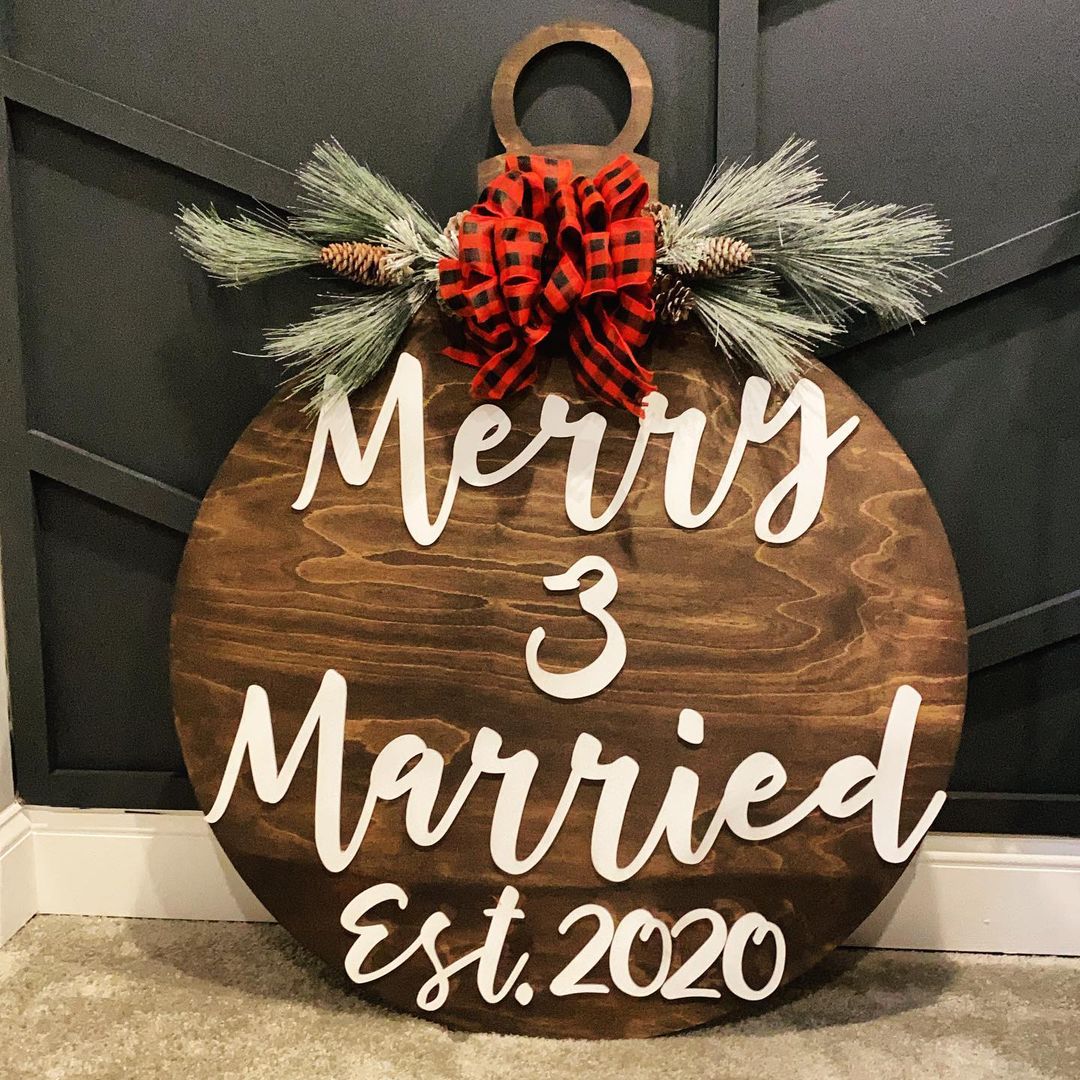 DIY Christmas Door Hanger Ideas