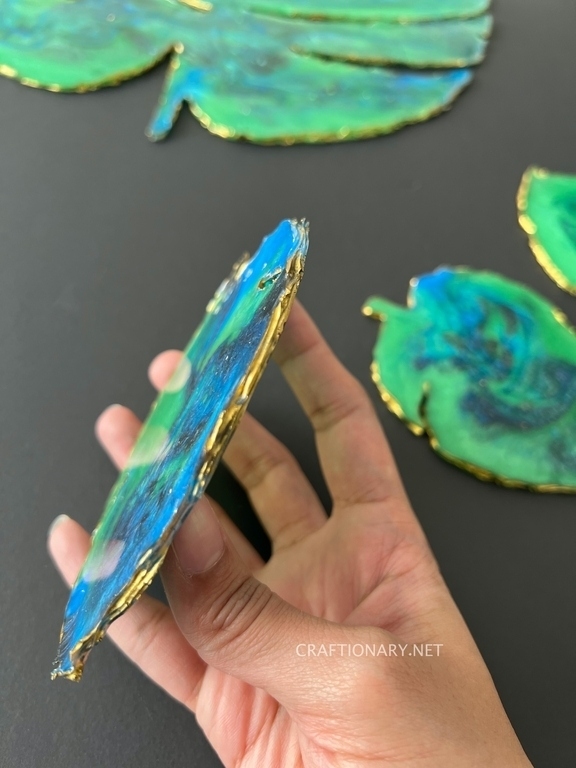 How to Make DIY Resin Coasters WITHOUT molds? Craftionary