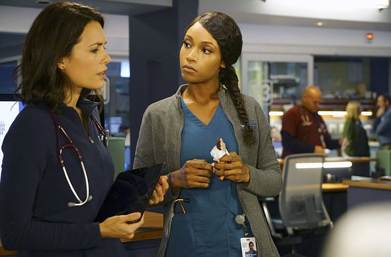 Torrey DeVitto, Yaya DaCosta Leaving 'Chicago Med' Ahead