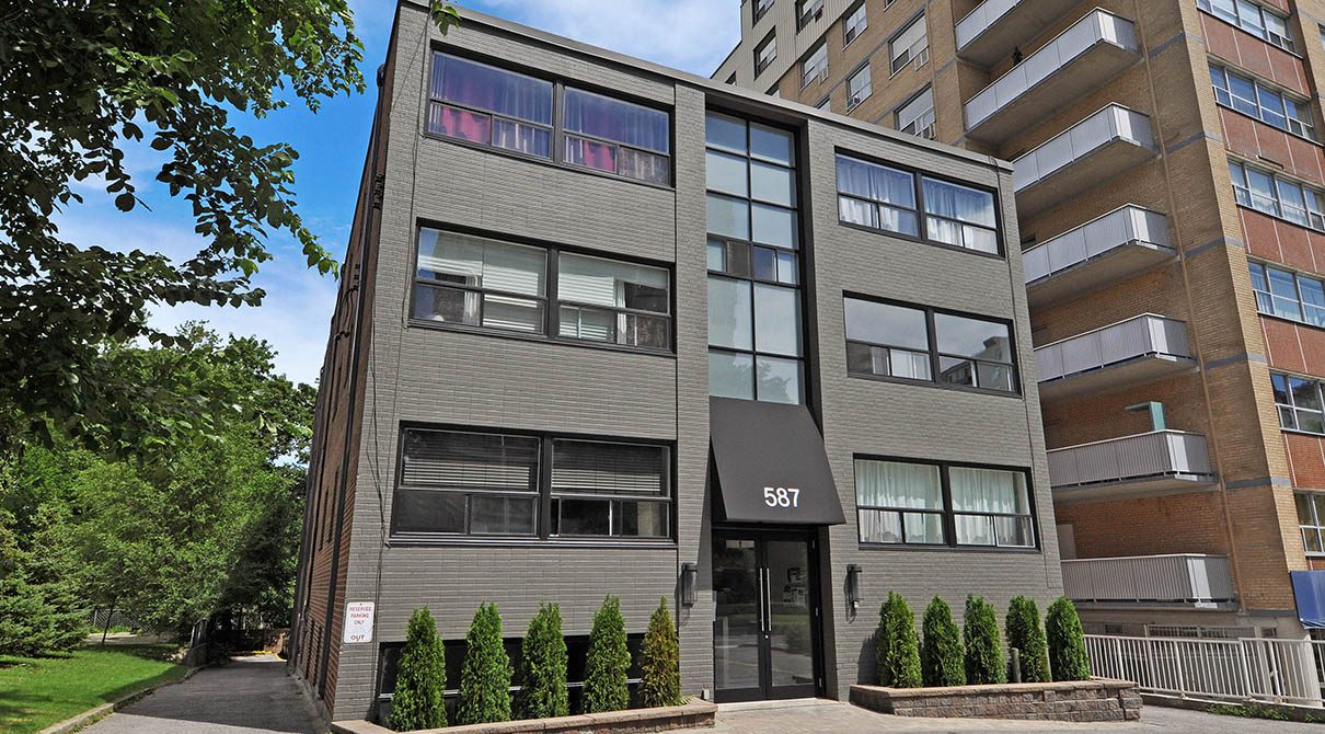 587 Avenue Road Toronto, ON Canadian CRB Program