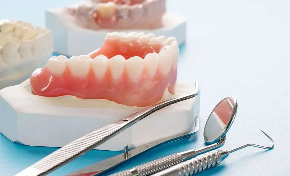 Cost of Dentures & Affordable Dentures In Toronto CR Denture Centre