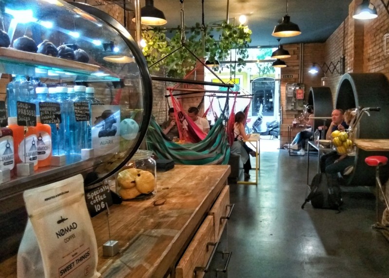 Hammock Juice Station Barcelona Crealidades