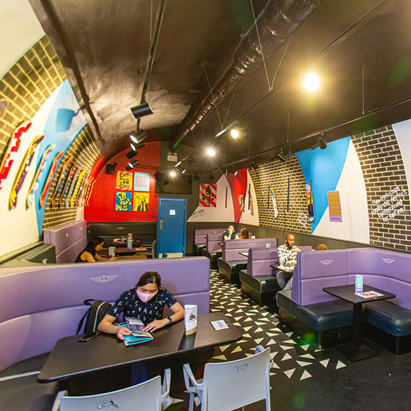 London London Bridge Creams Cafe The UKs Favourite Dessert Parlour. London London Bridge Creams Cafe The UKs Favourite Dessert Parlour.