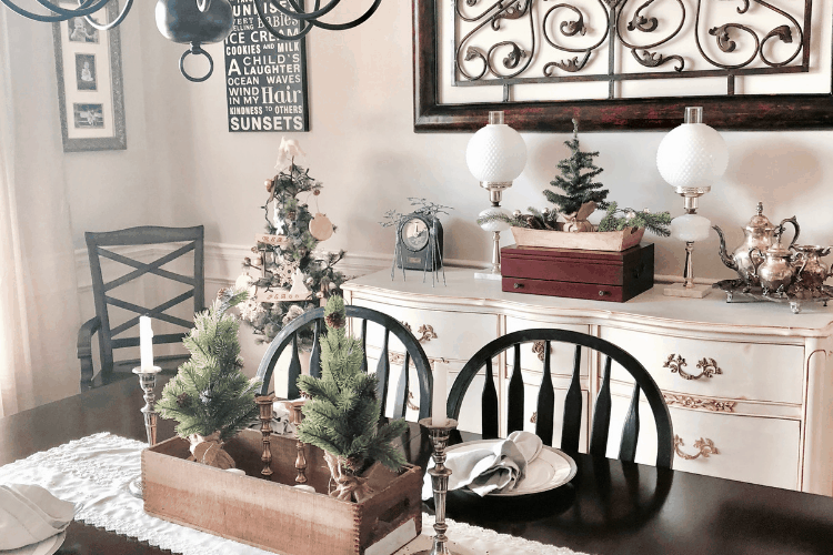 Christmas Dining Room and DIY Ornaments