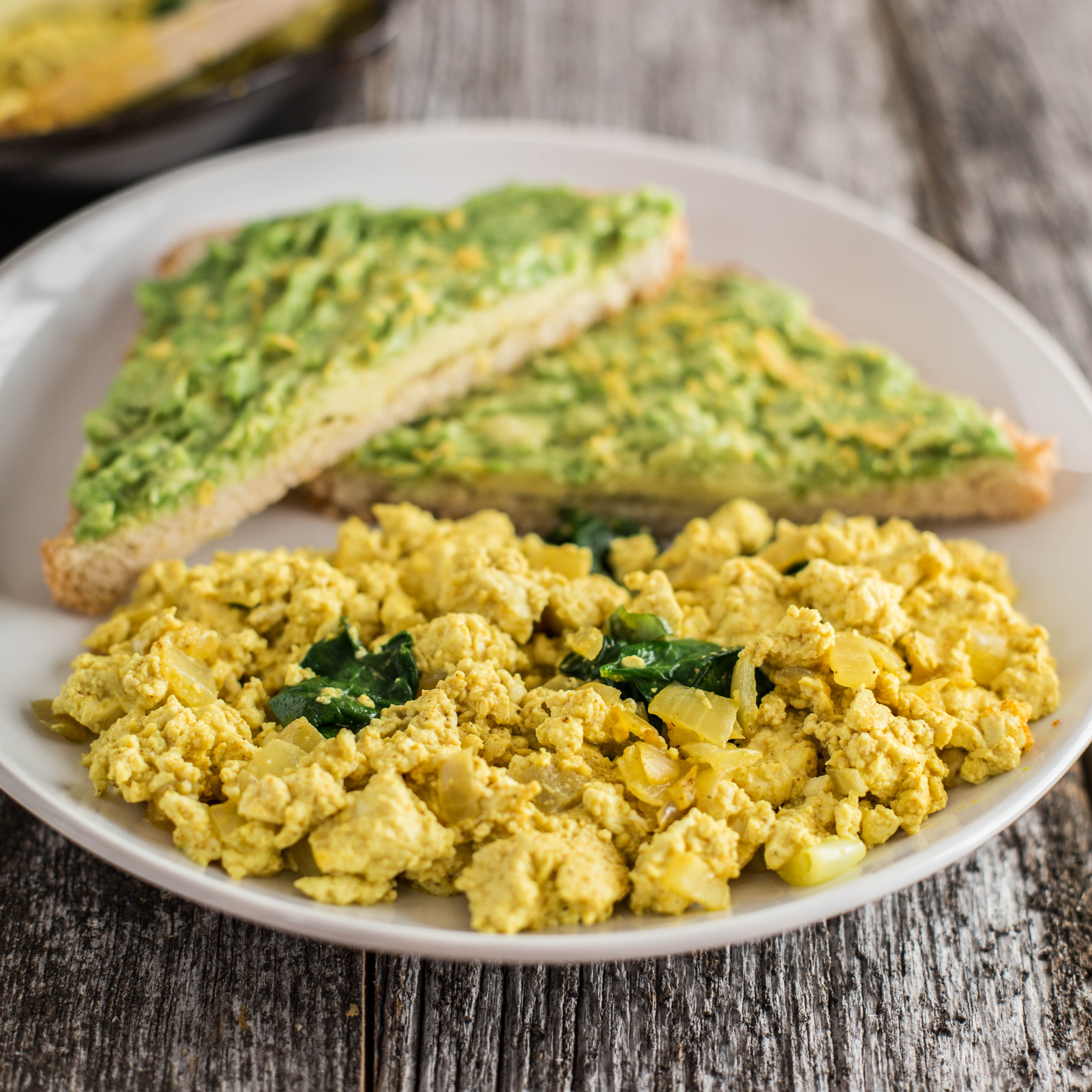 "Cheesy" Tofu and Spinach Scramble Create. Nourish. Love.