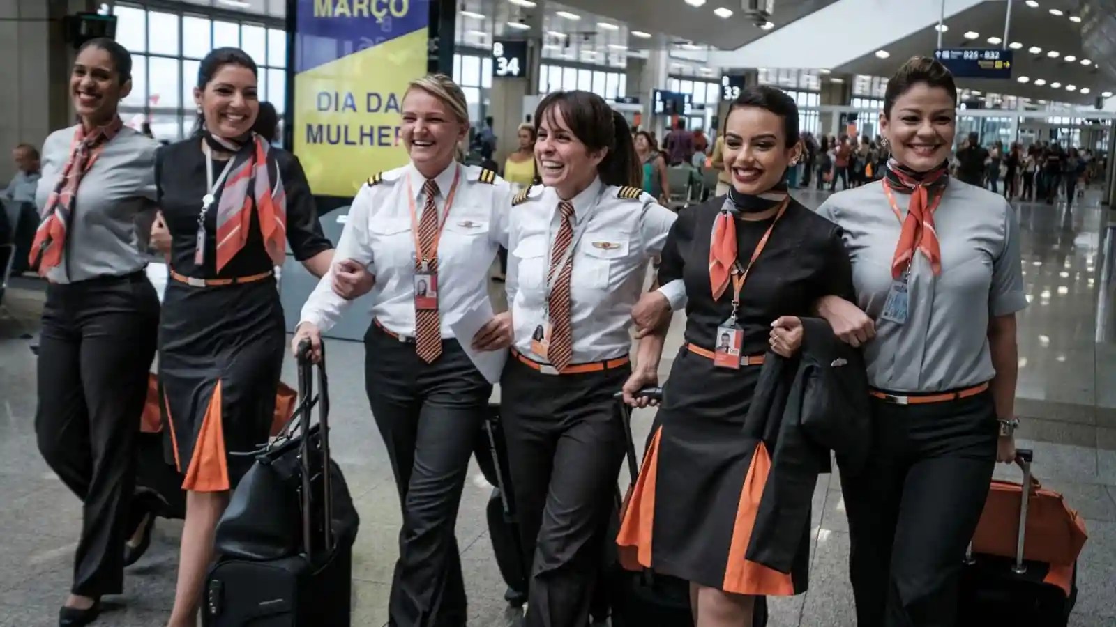 The 10 Highest Paying Tour Guide Jobs in 2024 CrewLogout