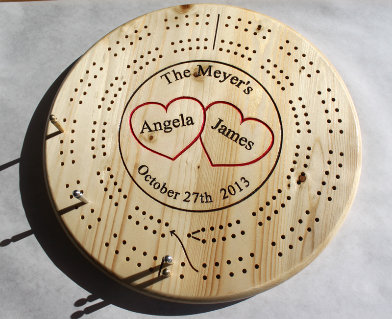 Lovehearts Round Large Hole Cribbage Board