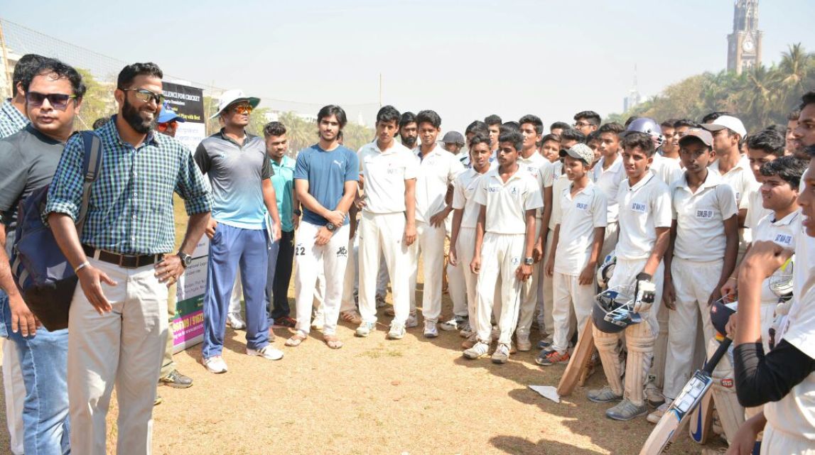 Wasim Jaffer and Jwala Singh Sir with Students in 1st Trial Camp