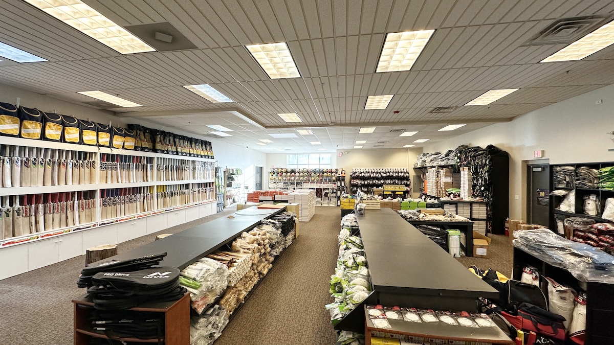 The Best Online Cricket Store Of North America In Naperville Il Usa