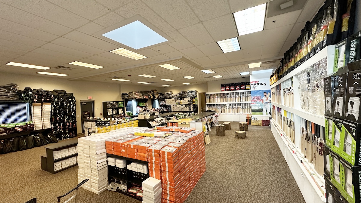 The Best Online Cricket Store Of North America In Naperville Il Usa