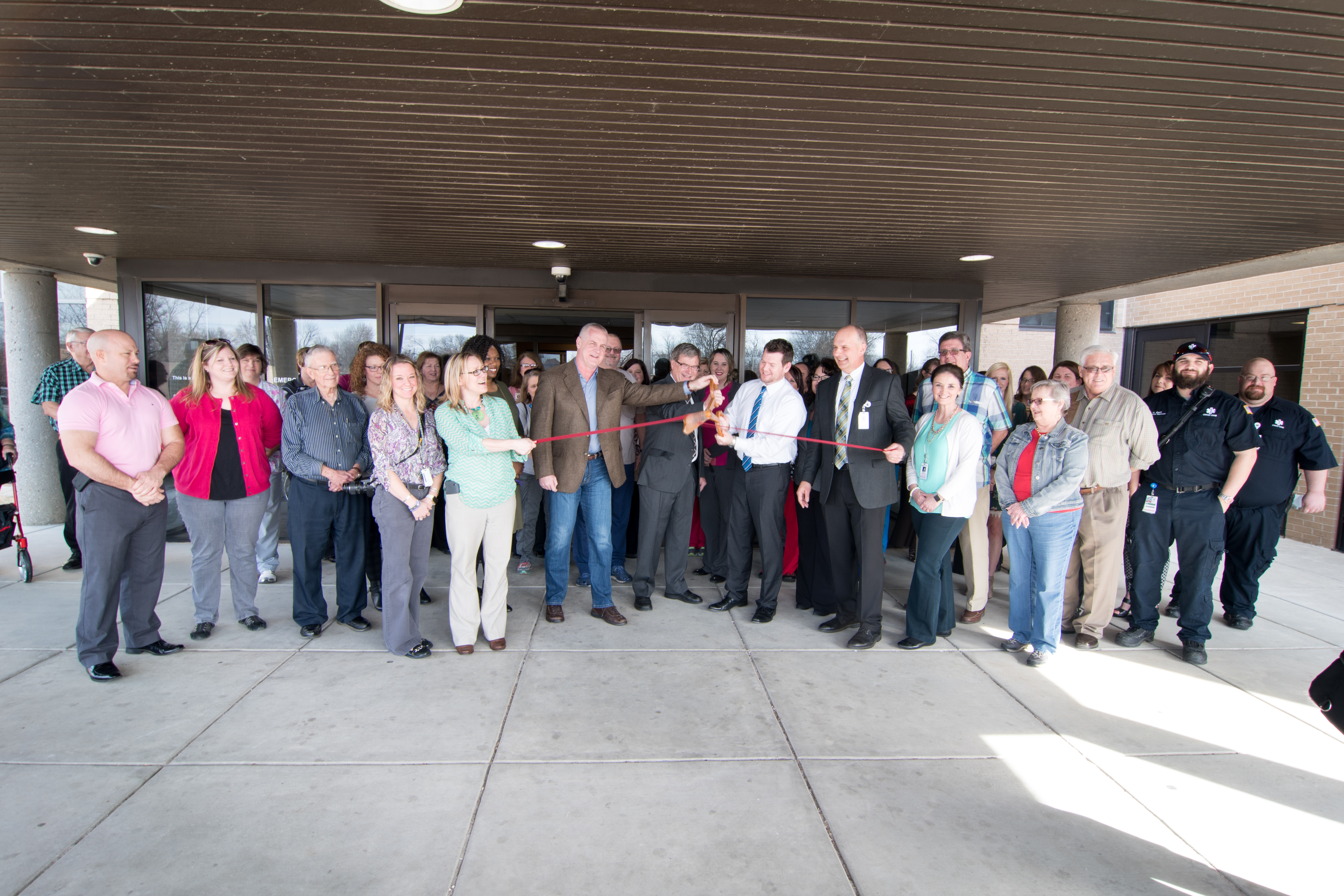 COFFEYVILLE REGIONAL MEDICAL CENTER HOLDS RIBBON CUTTING FOR EXPANDED