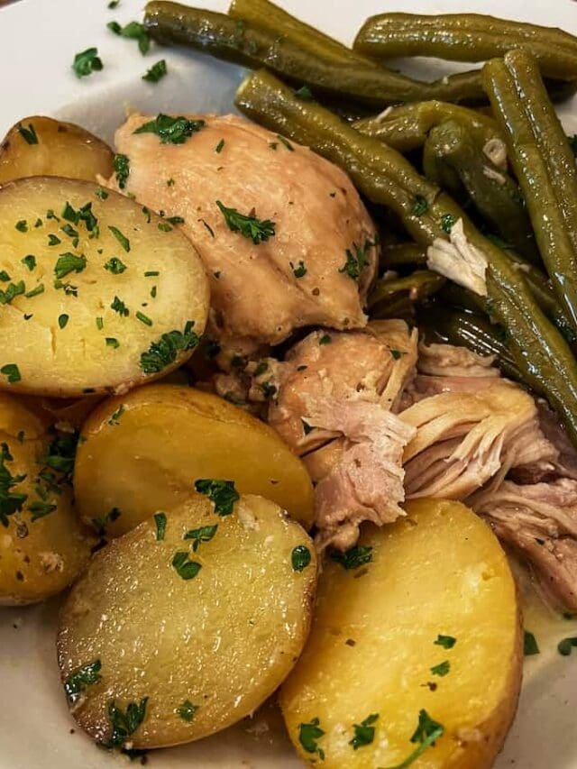 Crockpot Ranch Chicken and Potatoes Story Crock Pots and Flip Flops