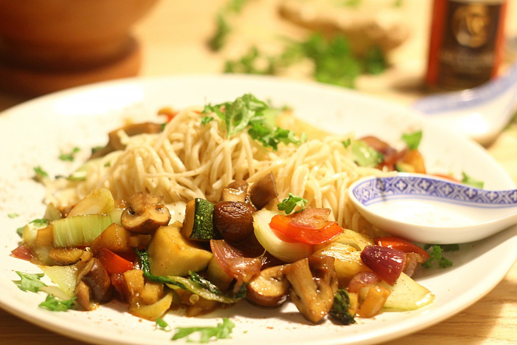 La Comida china sigue liderando el sector de comida a domicilio
