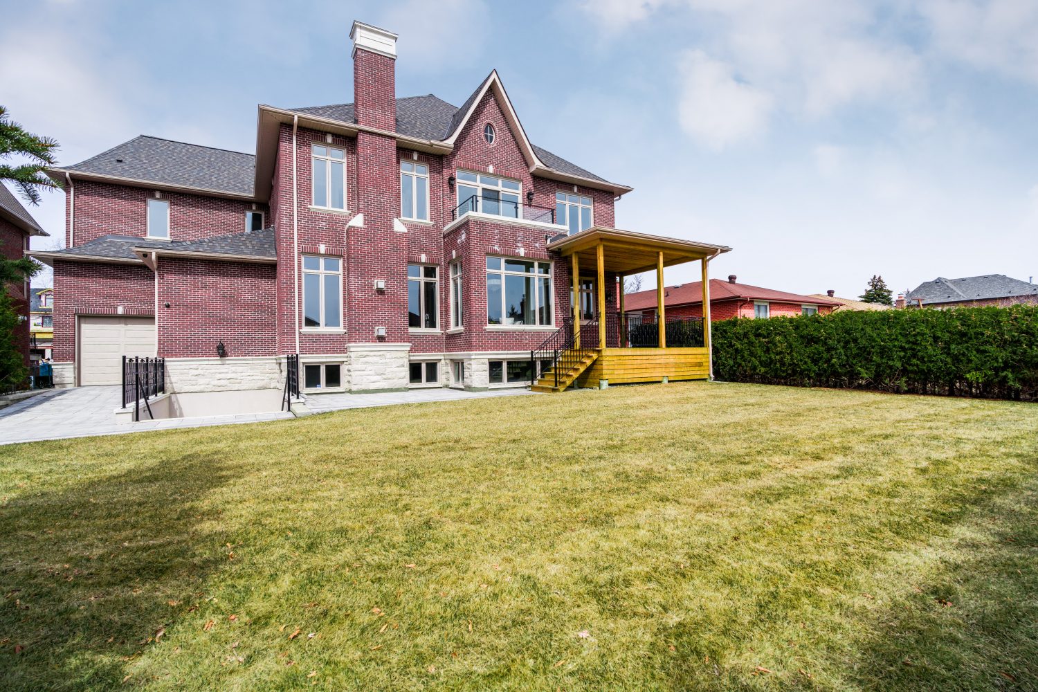 43 Pemberton Rd, Richmond Hill, ON CROSSDIM