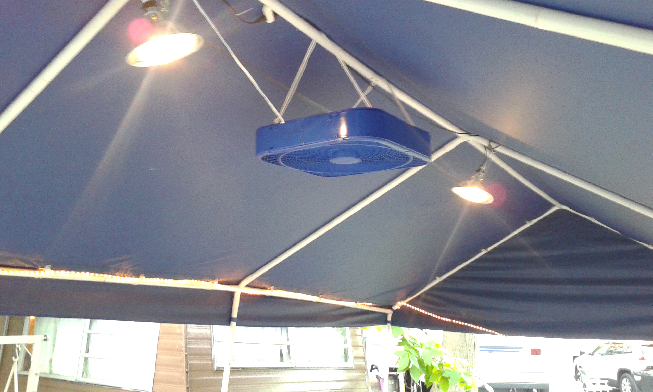 How Do You Fix A Ceiling Fan Light