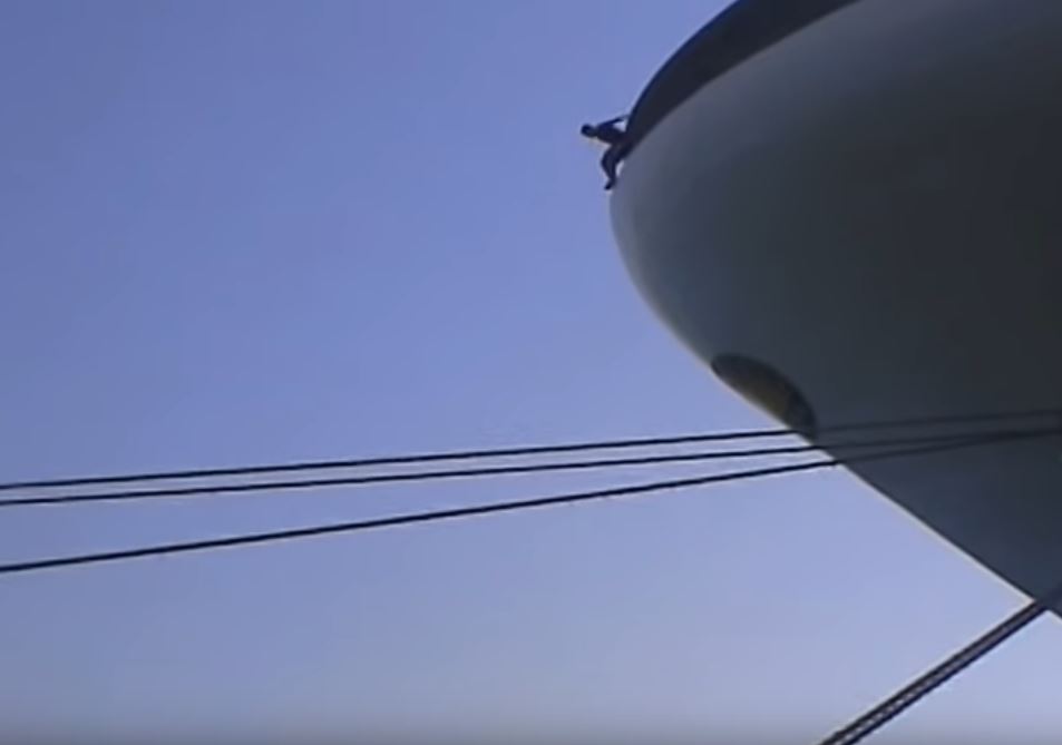 Man Jumps Off Cruise Ship Bow While In Port