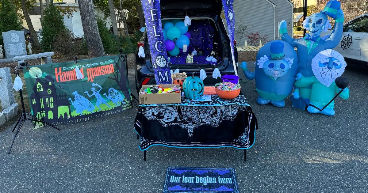Halloween Trunk or Treat Business