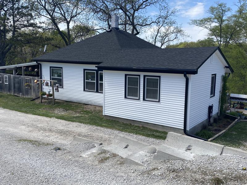 Farmhouse Lounge, Weeping Water, Nebraska