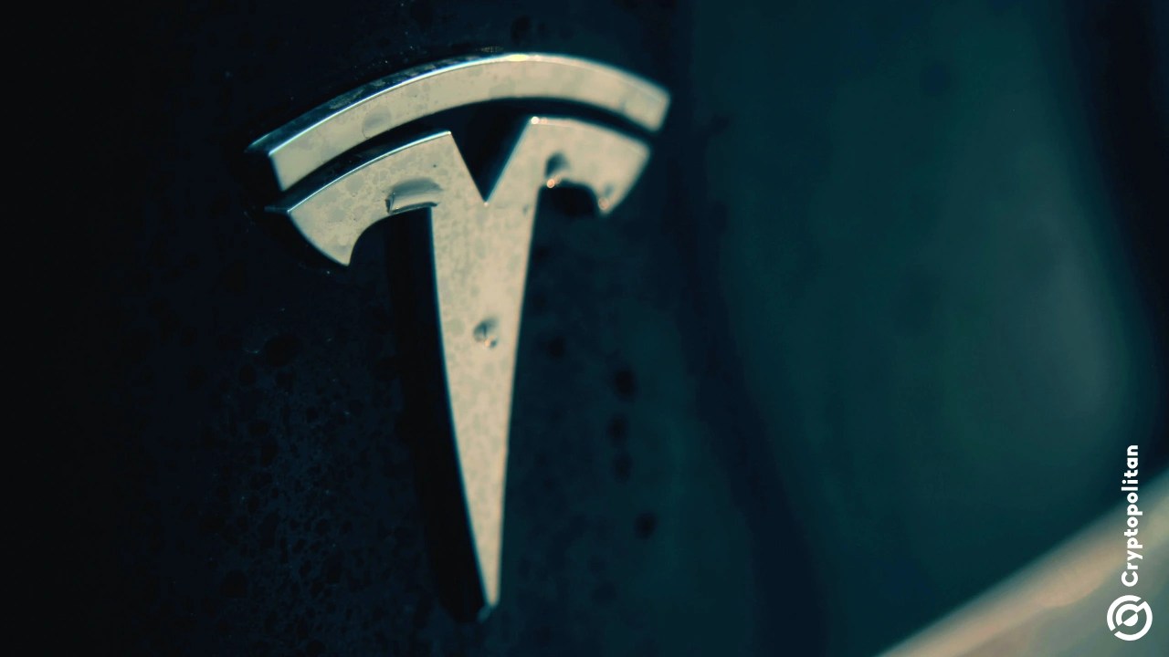 Tesla begins testing Apple CarPlay support after years of resistance