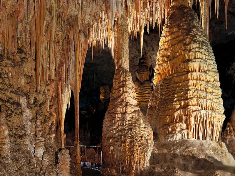 Carlsbad Caverns Crystalinks