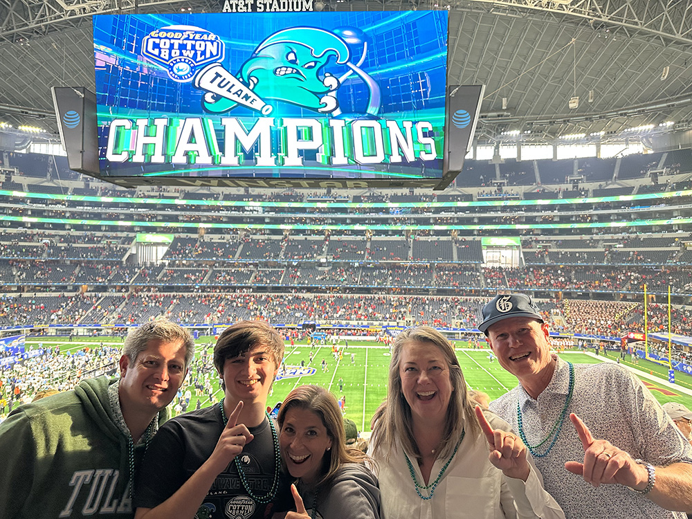 January 2, 2023 Tulane Beats USC in the Cotton Bowl