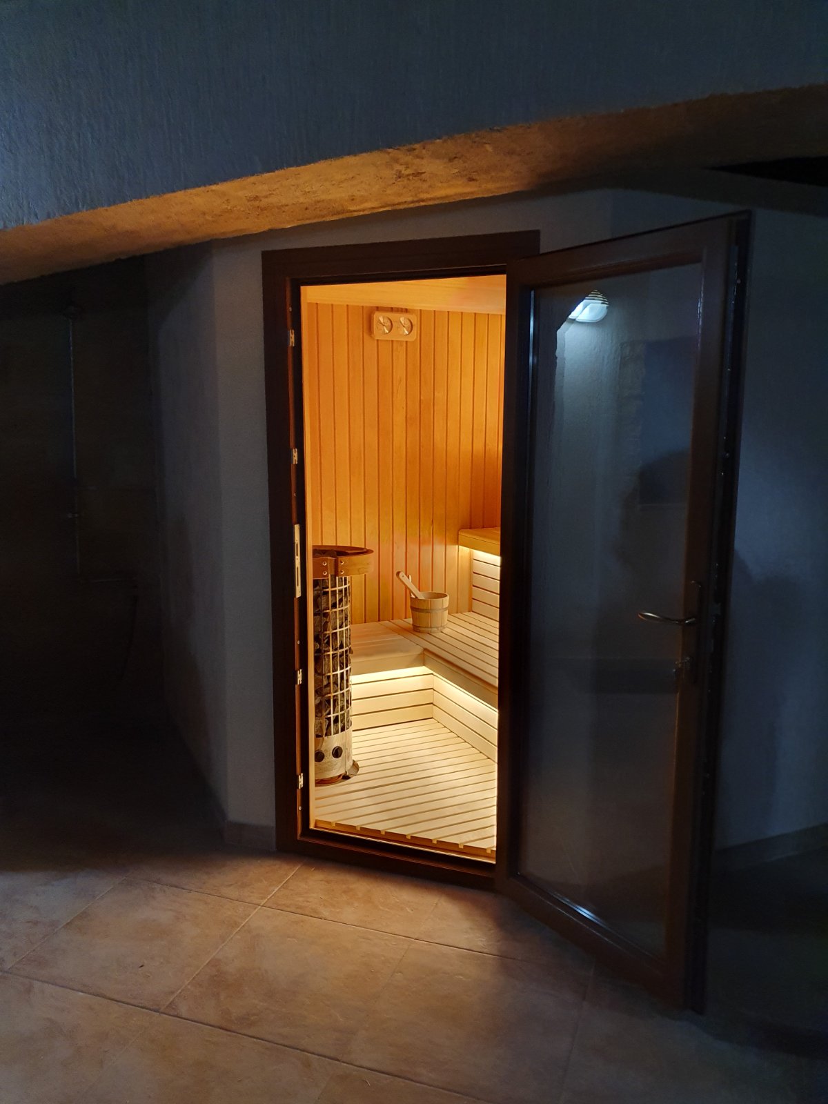 Sauna Construction Limassol, Cyprus Outdoor SaunaCrystalline