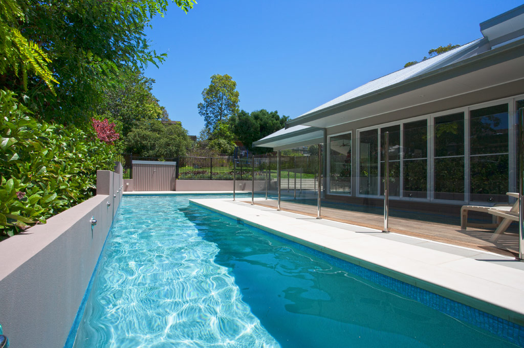 Wrap around pool Beacon Hill Crystal Pools