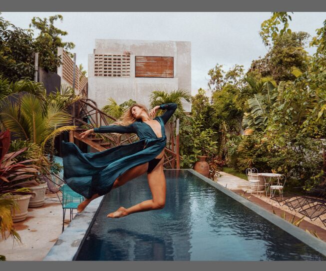 Modern Image Zoom (Lightbox) In JavaScript CSS Script