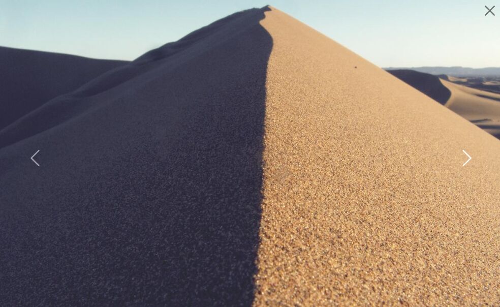 Featurerich Lightbox Gallery Based On Bootstrap 5 bs5lightbox.js