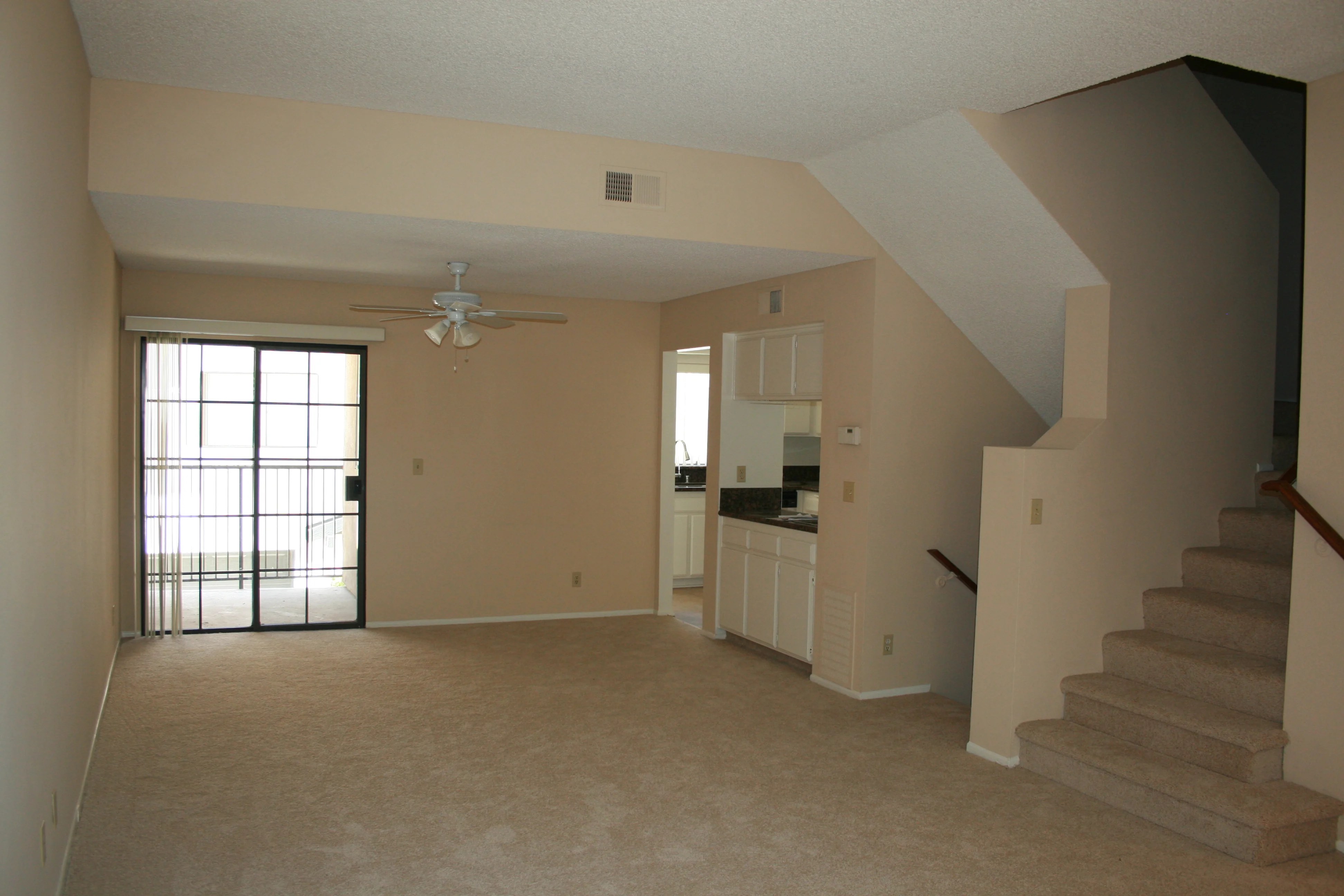 College Court Townhomes Photo Gallery California State University