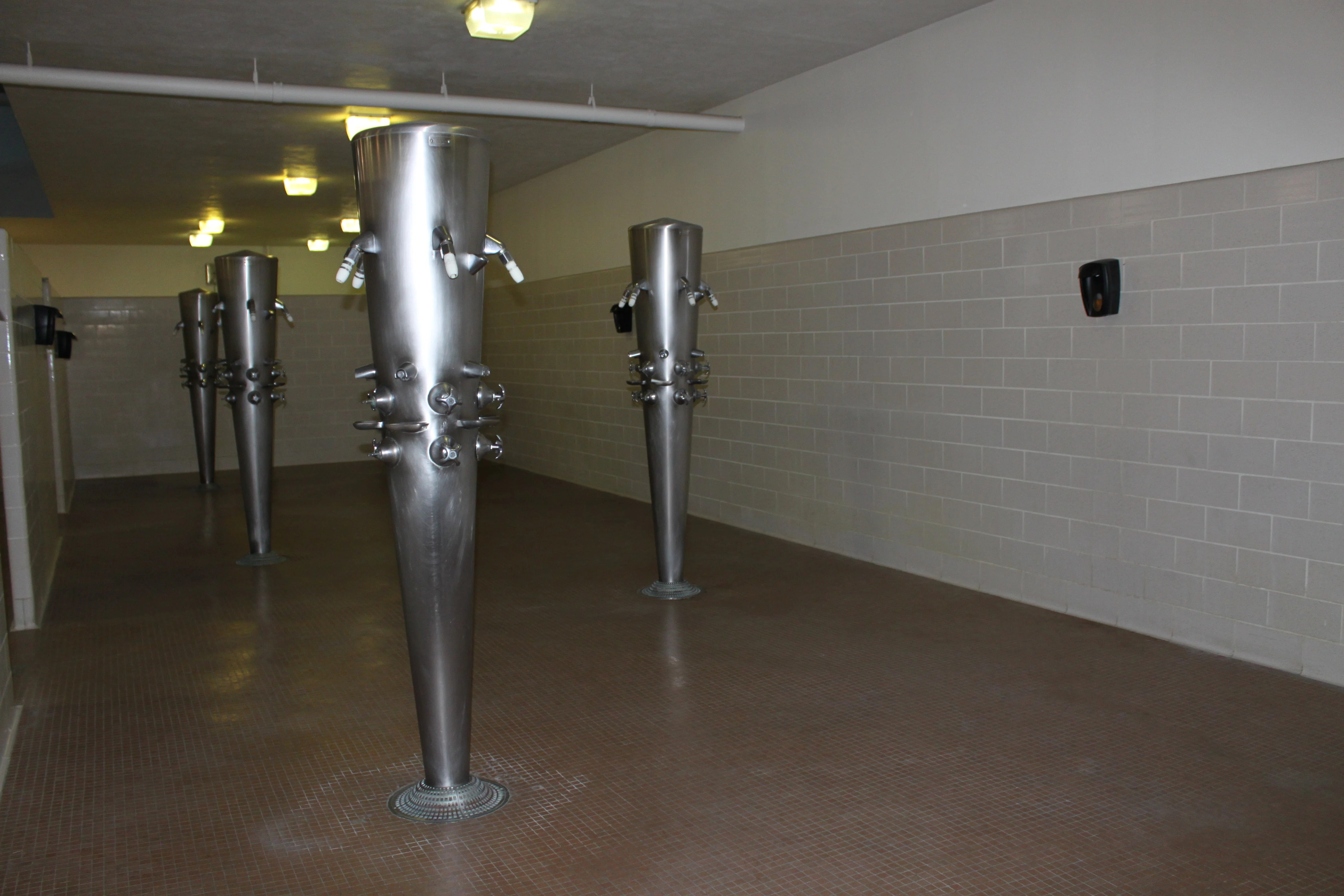 Redwood Hall Showers California State University, Northridge