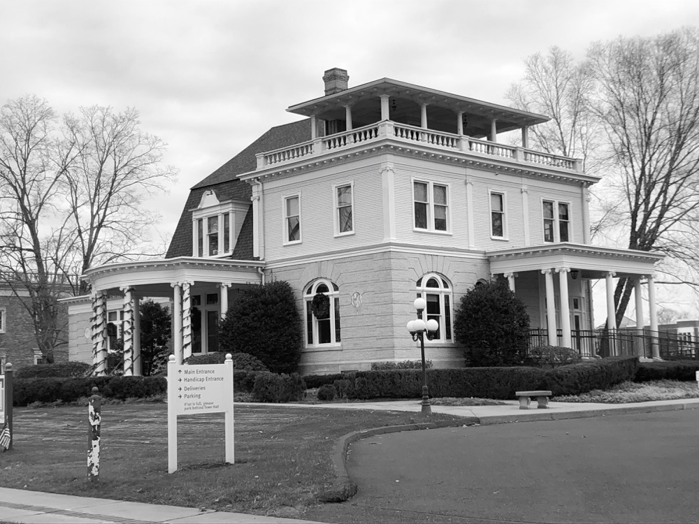 Huntington House Museum (Closed)