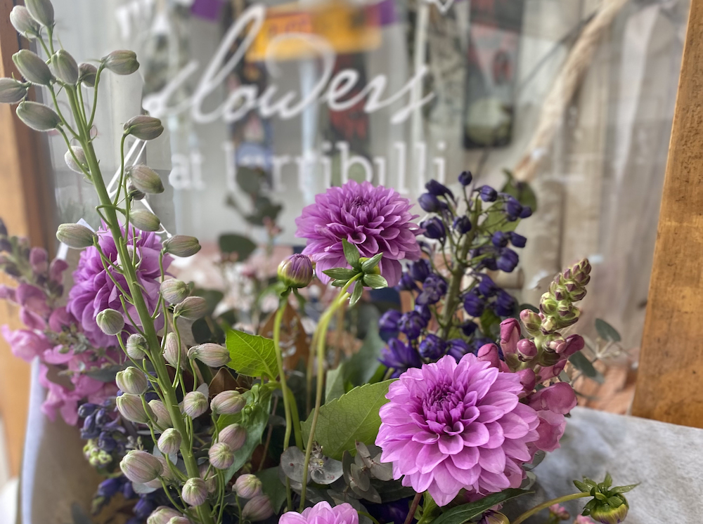 SOLD Florist, Gifts and Bespoke Floral Designs Kirribilli, NSW