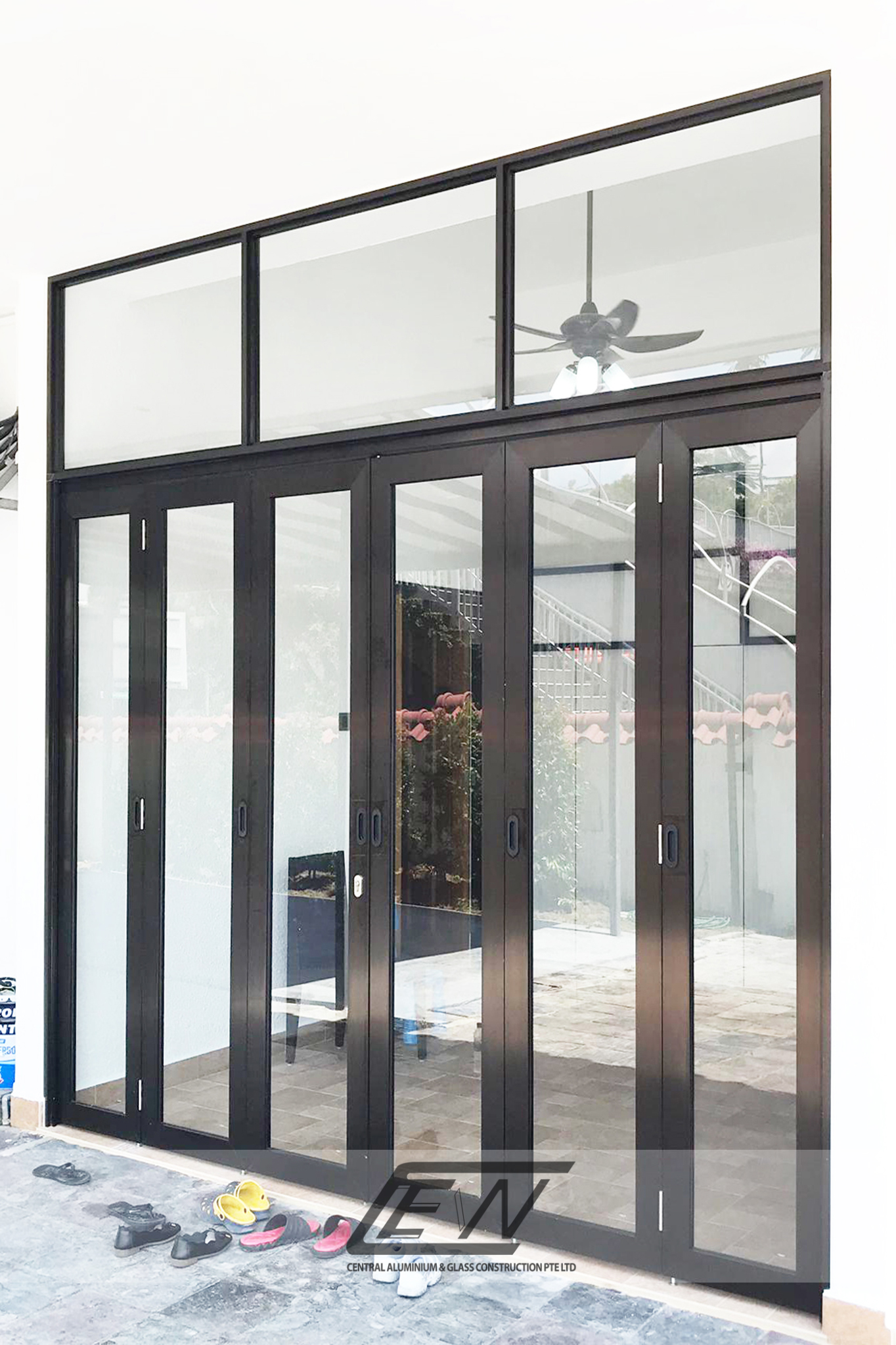 MultiFold Doors Central Aluminium & Glass