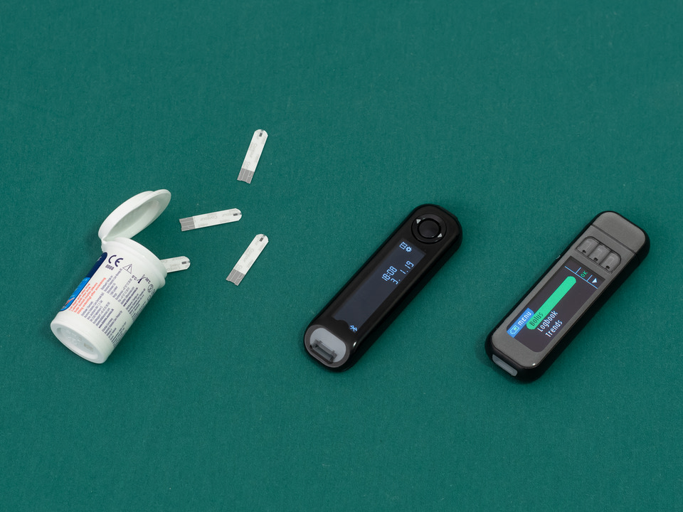 Contour Next Link vs Next One glucose meter