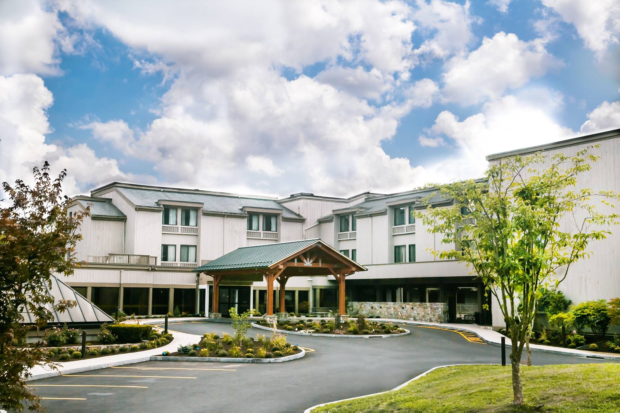 Heritage Hotel Visit CT